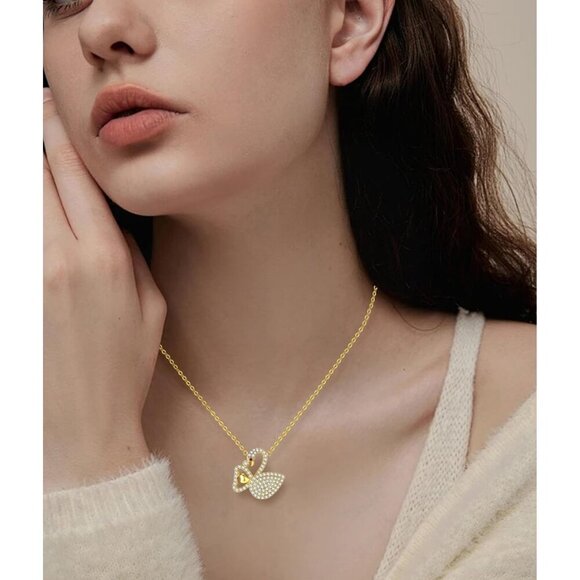 🆕 Women Gold Cubic Zirconia Pendant Necklace Sterling Sparkle Birthday Jewelry - Picture 2 of 7